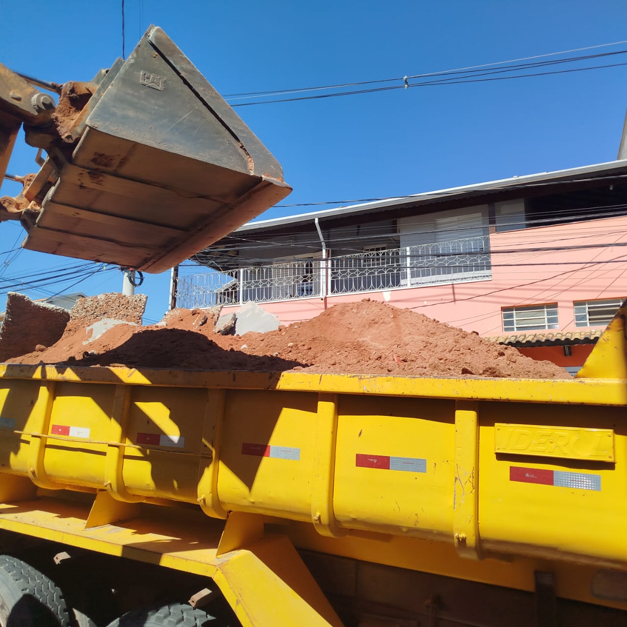 Fornecimento de Materiais - Serviço de terraplenagem em Itupeva-SP - Imagem 1